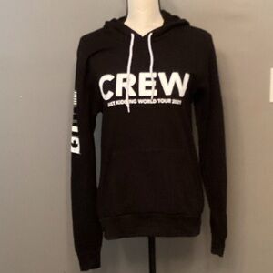 Women’s Jo koy Black CREW Hoodie with Tour Print EUC